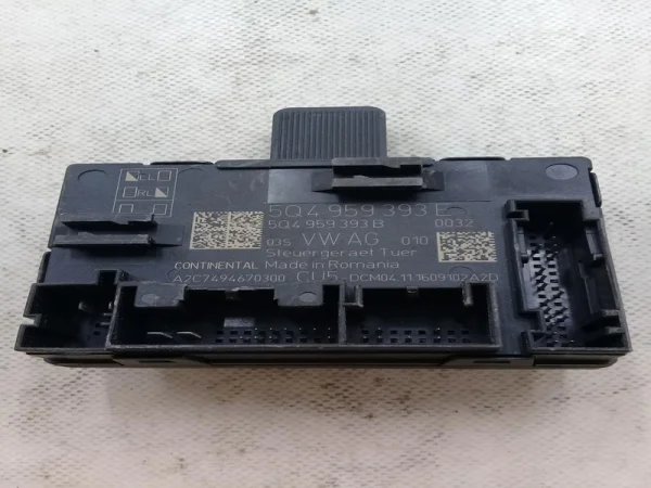 5Q4959393E | Kapı Beyni | Audi A3 - Skoda Octavia VAG
