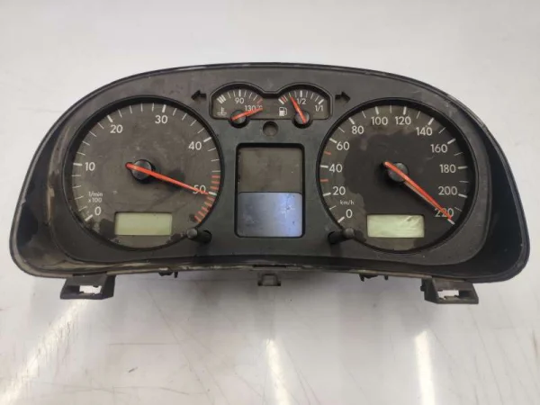 1J0920821B | VW Golf Gösterge Paneli VAG