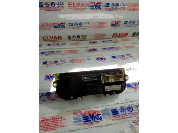 3T0820047AB | Klima Kontrol Paneli | Skoda Octavia, Superb, Yeti VAG