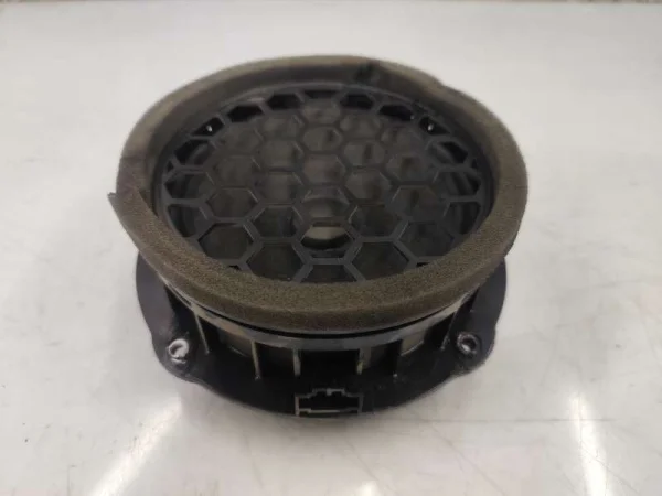 3V0035411A | Kapı Hoparlörü | Seat Ateca - Skoda Superb - Cupra Ateca VAG
