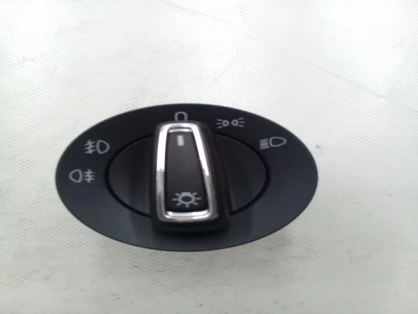 5E0941431M | Far Düğmesi | Skoda Fabia, Octavia, Rapid VAG