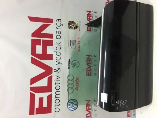 8H0831052D | Audi A4 Sağ Ön Kapı VAG