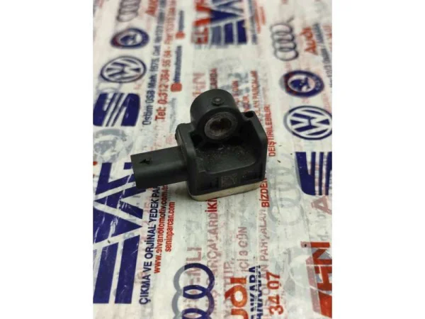 4H0959651A | Ön Airbag Darbe Sensörü | Audi A1, A6, A7, A8 VAG