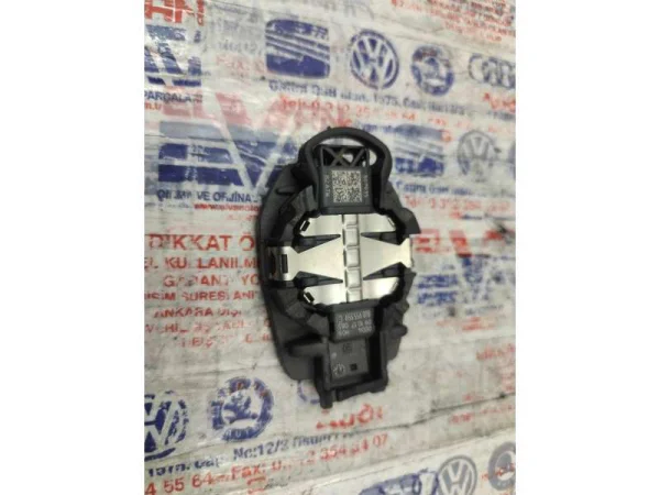 8U0955559C | Yağmur Sensörü | Audi A3, A4, A6, Q3, Q5 VAG