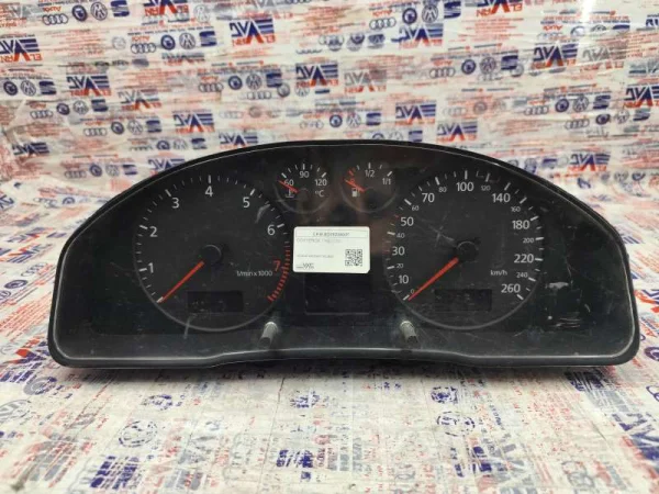 8D0920900T | Audi A4 Gösterge Paneli LCD Ekranı VAG