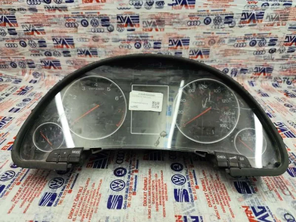8E0920950HX | Audi A4 Gösterge Paneli VAG