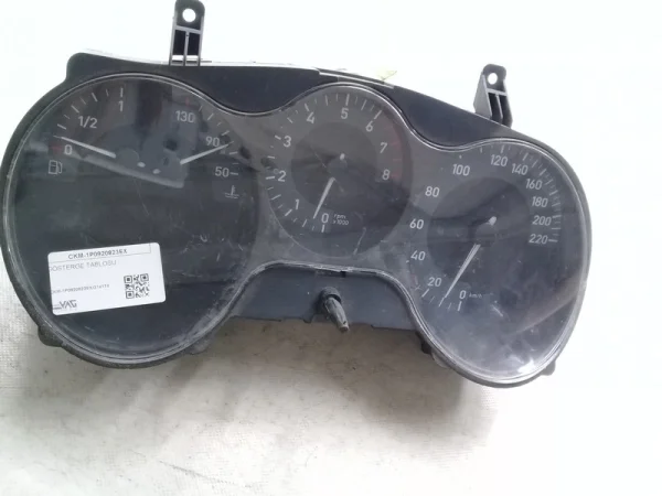 1P0920823EX | Seat Leon Gösterge Paneli VAG