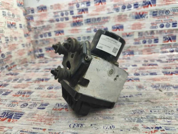 3C0614109AF | VW Passat ABS Beyni VAG