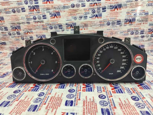 7L6920880B | VW Touareg Gösterge Paneli VAG