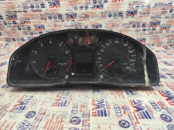 8D0920901F | Audi A4 Gösterge Paneli VAG