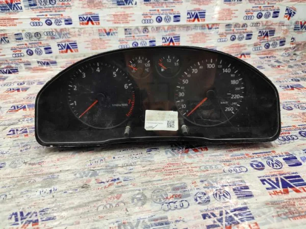 8D0920900KX | Audi A4 Gösterge Paneli VAG