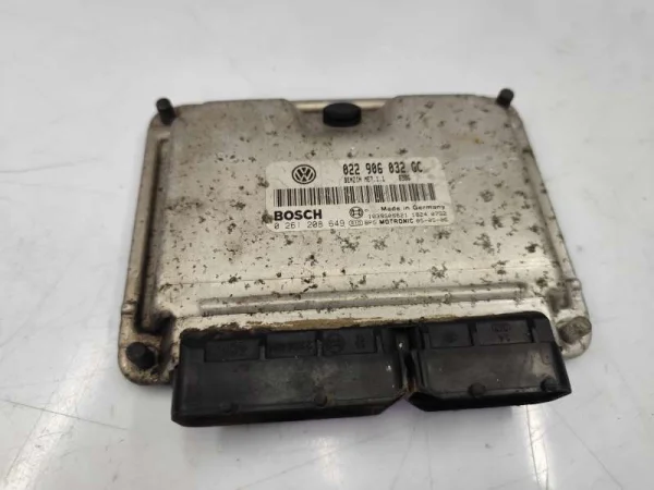 022906032GC | VW Touareg Motor Beyni VAG