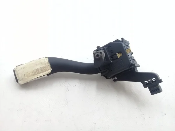 8P0953513A | Sinyal Kolu | Audi A3, TT VAG