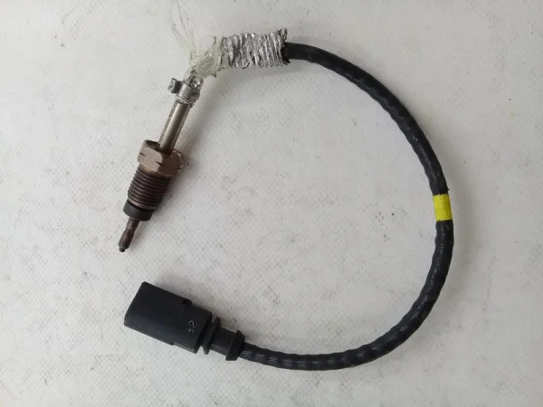 04L906088CC | Egzoz Gaz Sıcaklık Sensörü | VW Tiguan, Touran VAG