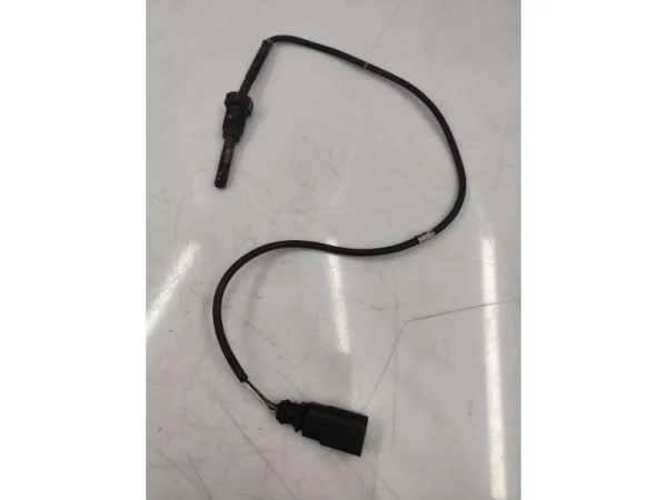070906088 | VW Crafter Egzoz Sıcaklık Sensörü VAG