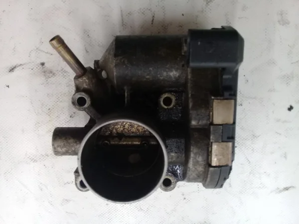030133062A | Gaz Kelebeği | VW Caddy, Polo - Seat Cordoba, Ibiza, Inca VAG