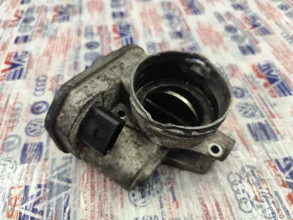 038128063L | Gaz Kelebeği | VW Bora, Golf, Jetta, New Beetle - Audi A3 - Seat Alhambra VAG
