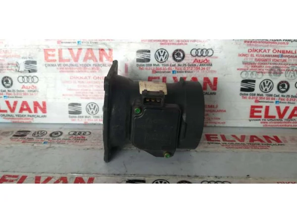 078133471C | Hava Akış Metresi | VW Passat - Audi A4, A6, A8 VAG