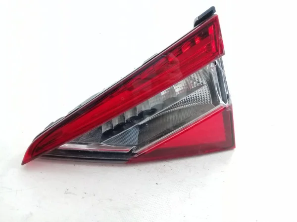 3V5945308B | Skoda Superb LED Sağ İç Stop VAG