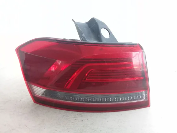 3G9945095B | VW Passat Arka Sol Stop Lambası VAG