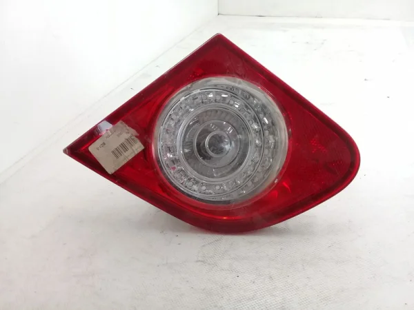3C5945076 | Arka Sağ Dış Stop Lambası VAG