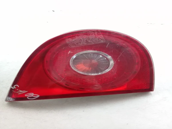 1K6945093E | VW Golf İç Sol Stop Lambası VAG