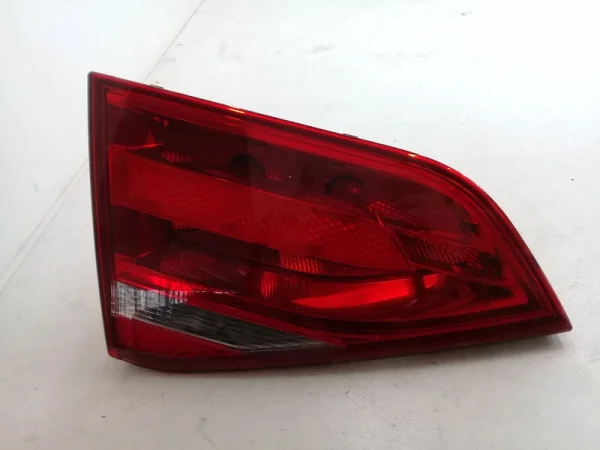 8K5945093 | Audi A4 Sol İç Stop Lambası VAG