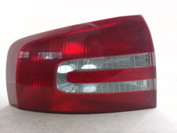 1Z9945095 | Sol Arka Stop Lambası VAG