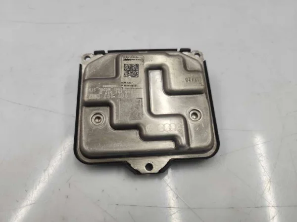 8S0907397D | Audi A3 Led Far Beyni VAG