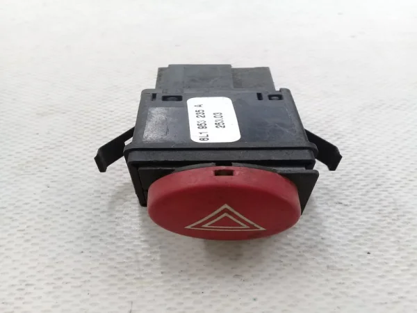 6L1953235A | Seat Ibiza Dörtlü Flaşör Düğmesi VAG