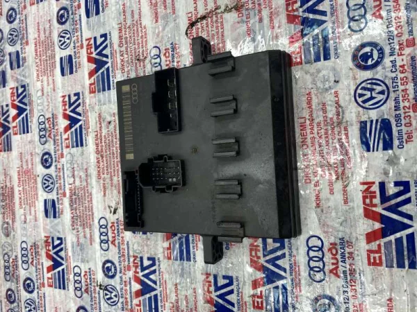 8E0907279L | Audi A4 Konfor Kontrol Ünitesi VAG