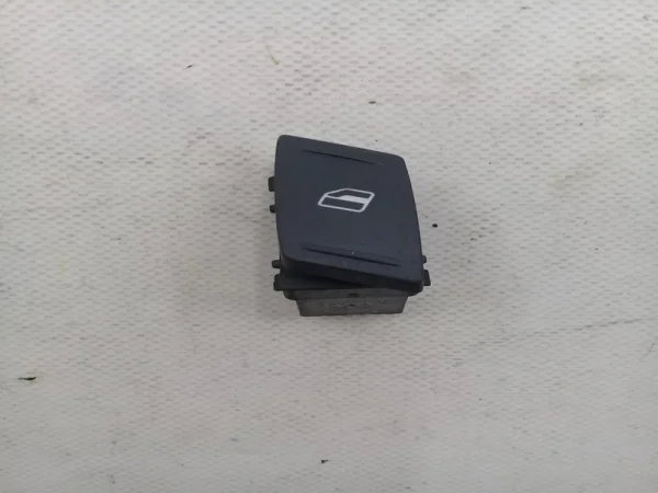 1Z0959856 | Sağ Arka Kapı Cam Düğmesi | Skoda Octavia, Yeti VAG