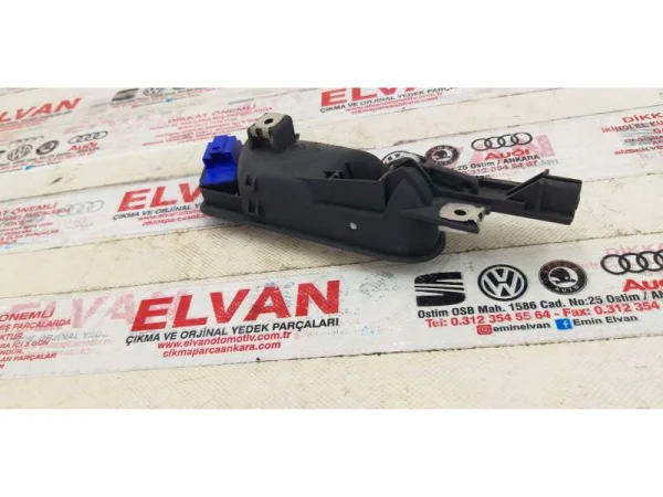 1K0962125B | Merkezi Kilit Düğmesi | VW CC, Golf, Jetta, Passat, Tiguan - Seat Alhambra VAG