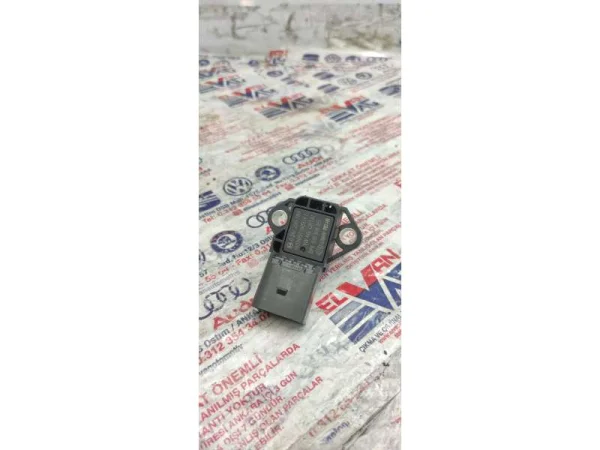 04E906051 | Manifold Basınç Sensörü | VW Amarok, Caddy - Audi A1, A3 - Seat Alhambra, Altea VAG