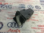 8P0941509A | Audi A3 Dörtlü Flaşör Düğmesi - 1