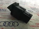 8P0941509A | Audi A3 Dörtlü Flaşör Düğmesi - 3
