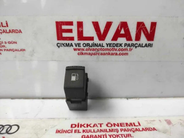 1J0959833A | Depo Kapak Açma Düğmesi | VW Bora, Golf, Jetta, Passat VAG