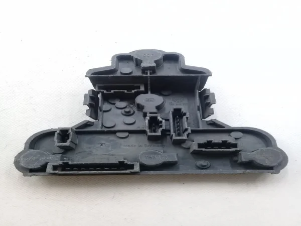 1H6945257 | Stop Lambası Duy Tablası | VW Golf, Jetta VAG