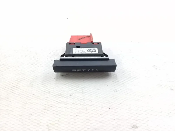 1Z0927127C | Skoda Octavia Lastik Basınç Sıfırlama Düğmesi VAG
