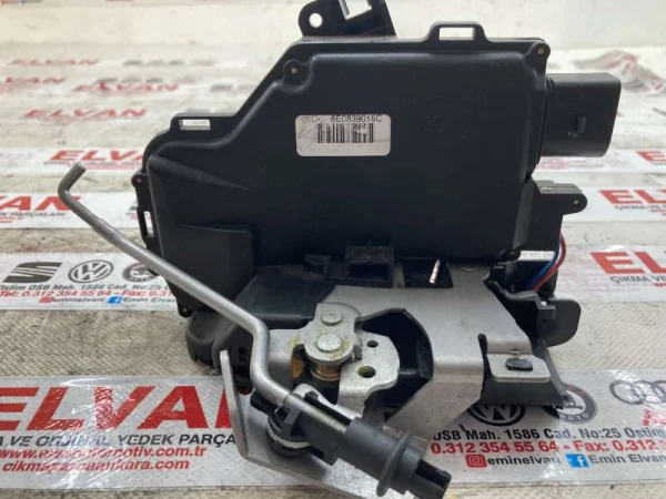 8E0839016C | Audi A4 Arka Sağ Kapı Kilit Mekanizması VAG