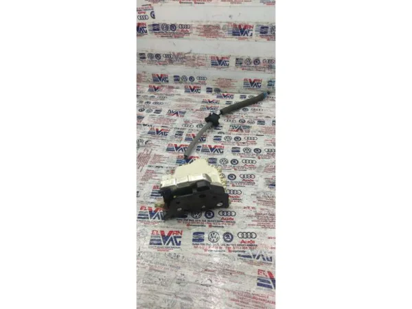 8K0839015C | Arka Sol Kapı Kilidi | Audi A3, A4, A5, A8, Q3, Q5 VAG