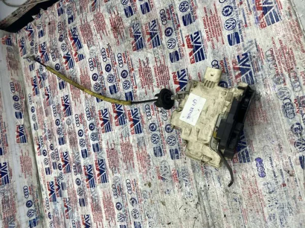 4F1837016 | Ön Sağ Kapı Kilit Mekanizması | Audi A3, A6, A8 VAG