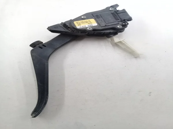 7L0723507D | Gaz Pedalı Konum Sensörü | VW Touareg - Audi Q7 VAG