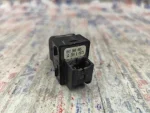 8V0959855 | Cam Açma Düğmesi | Audi A3, TT - 3