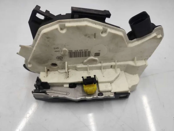 6J0839015F | Seat Ibiza Kapı Kilidi VAG