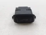 3B0959831A | VW Passat Bagaj Açma Düğmesi - 1