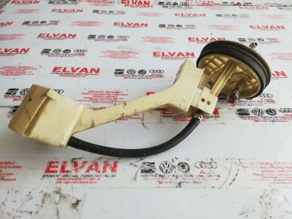 8E0919673G | VW Passat Yakıt Depo Şamandırası VAG