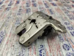 8R0827505 | Bagaj Kilidi | Audi A1, A3 - Seat Ibiza, Toledo - Skoda Fabia, Octavia - 3