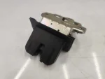 8R0827505A | Bagaj Kapak Kilidi | Audi A3, Q3, TT - Seat Toledo - Skoda Fabia - 3