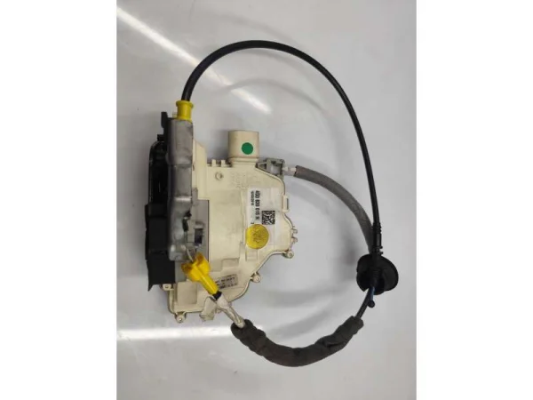 4G0839015H | Audi A4 Sol Arka Kapı Kilidi VAG